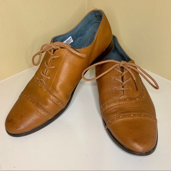 Toms Shoes - Toms Lace Up Loafers Flats with Southwest Accents